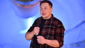 Elon Musk sunnib töötajad tagasi kontorisse.